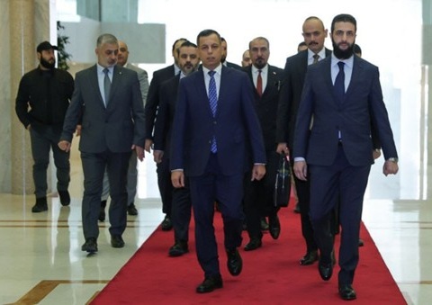 العراق بحاجة الى مقاربة سياسية جديدة تجاه سوريا