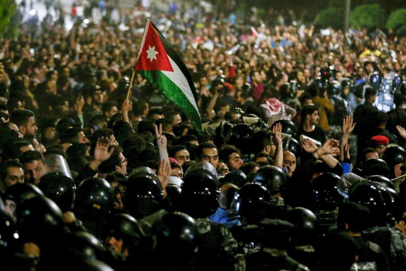 الاردن ما بين الازمة الداخلية والارادة الخارجية