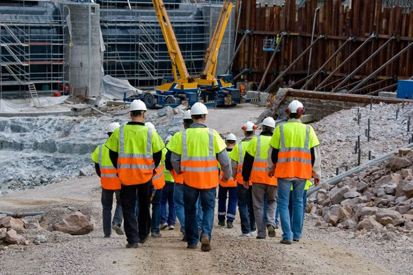 ما الذي يعرقل انجاز المشاريع العامة في العراق؟