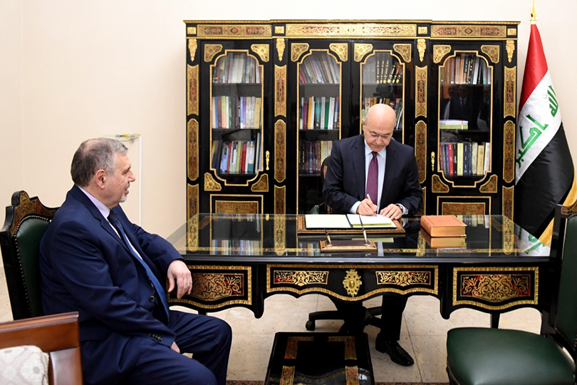 الحكومة المؤقتة واستحقاق تقويم مسار التحول الديمقراطي في العراق