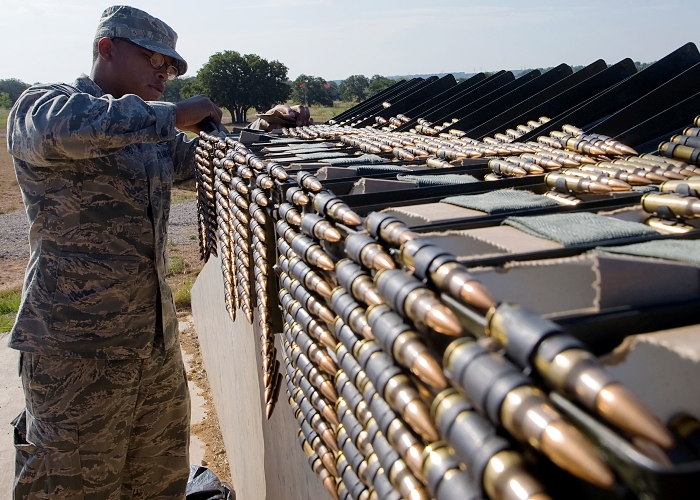 العراق: إزدواجية التسليح الامريكي ولامركزية الأمن