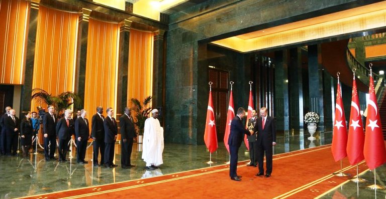 مبادئ سلطان تركيا الجديدة.. من تصفير المشكلات مع دول الجوار إلى التدخل العسكري