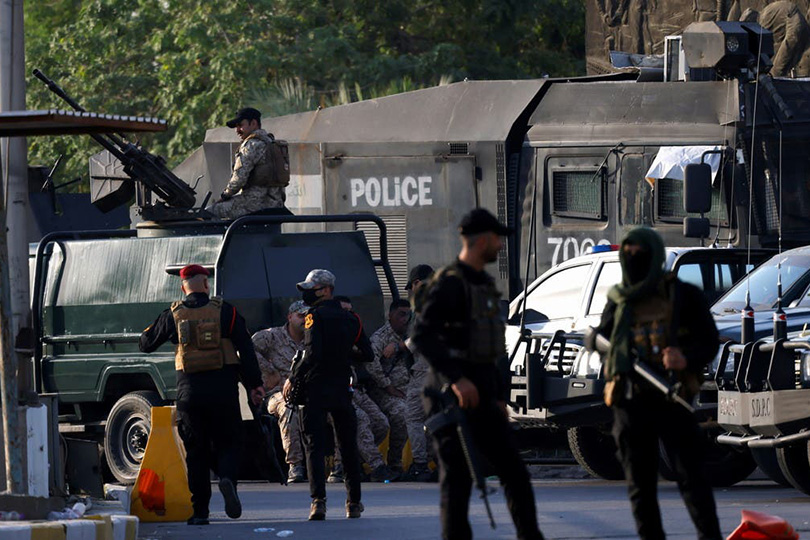 العراق.. انتخابات مبكرة أم حكومة طوارئ؟