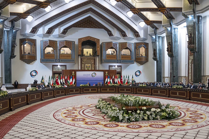 قمة بغداد.. تقاربات كبيرة واستفهامات مبهمة