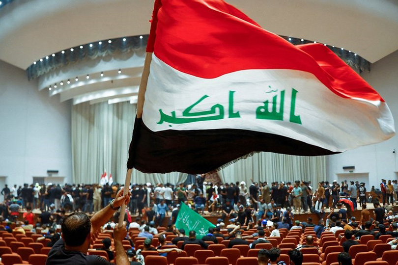 احتجاجات الصدر.. من تغيير النظام الى حل البرلمان