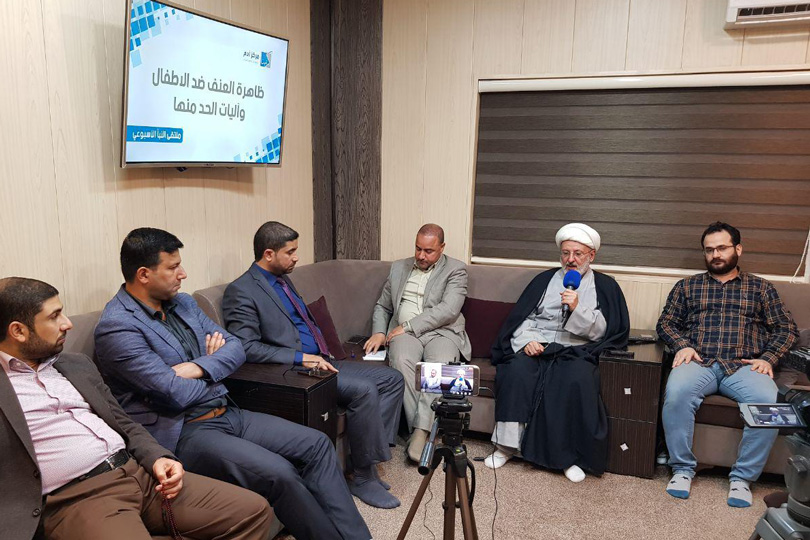 مركز آدم ناقش ظاهرة العنف ضد الأطفال وآليات الحد منها